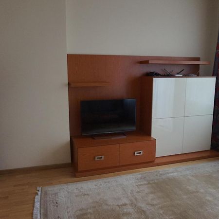 Central Apartment Riepnieku Street Рига Екстериор снимка