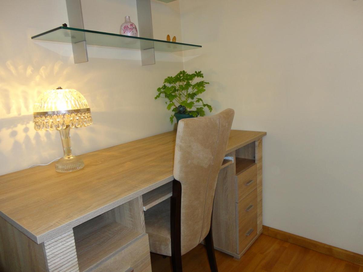 Central Apartment Riepnieku Street Рига Екстериор снимка