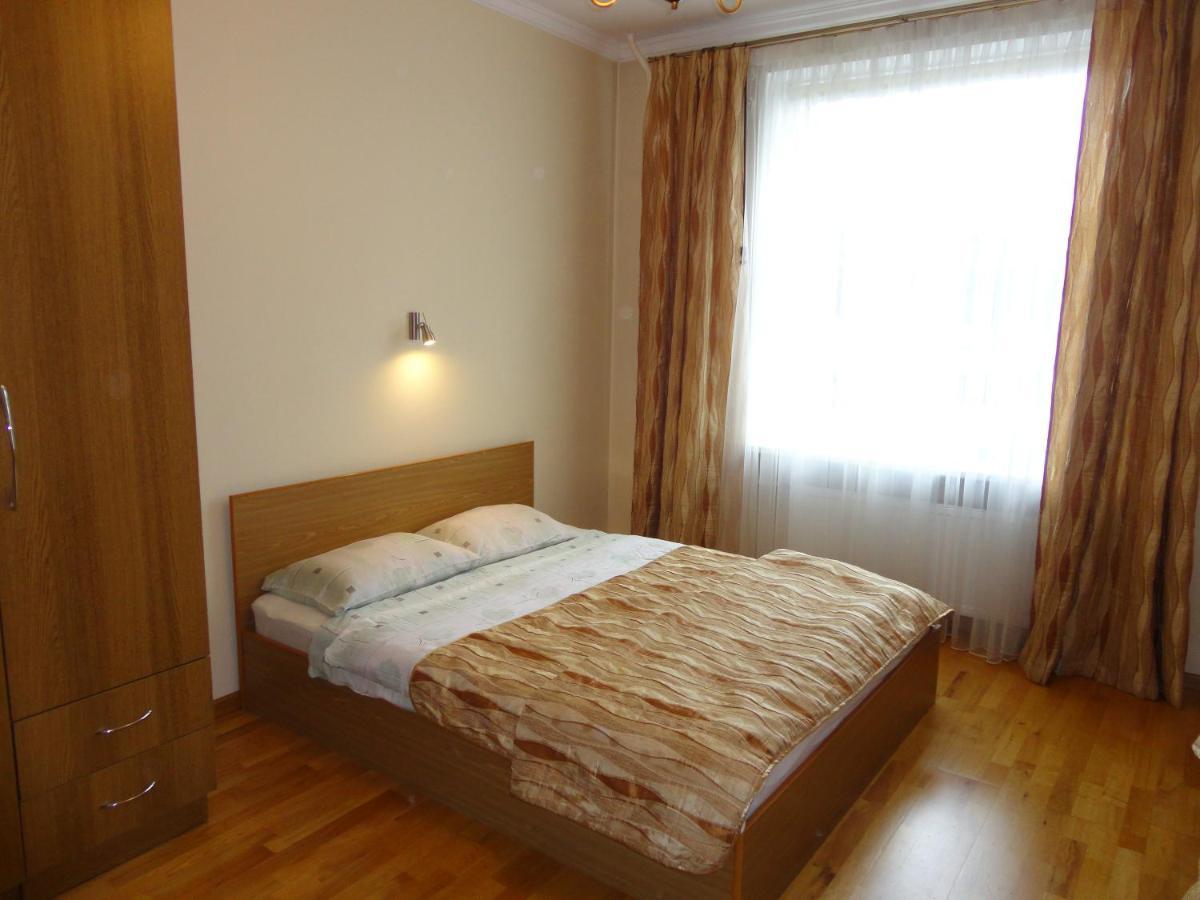 Central Apartment Riepnieku Street Рига Екстериор снимка